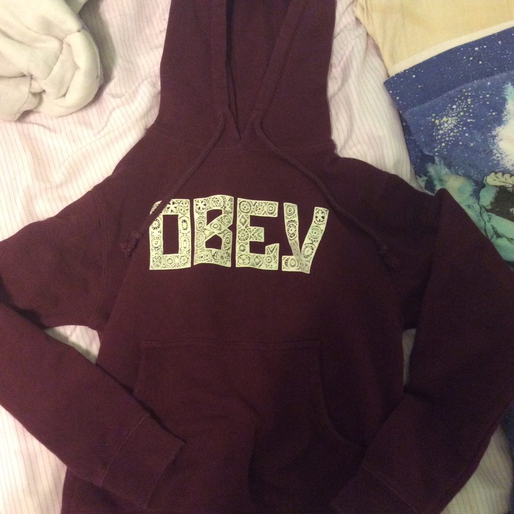 Obey hoodie😍😛